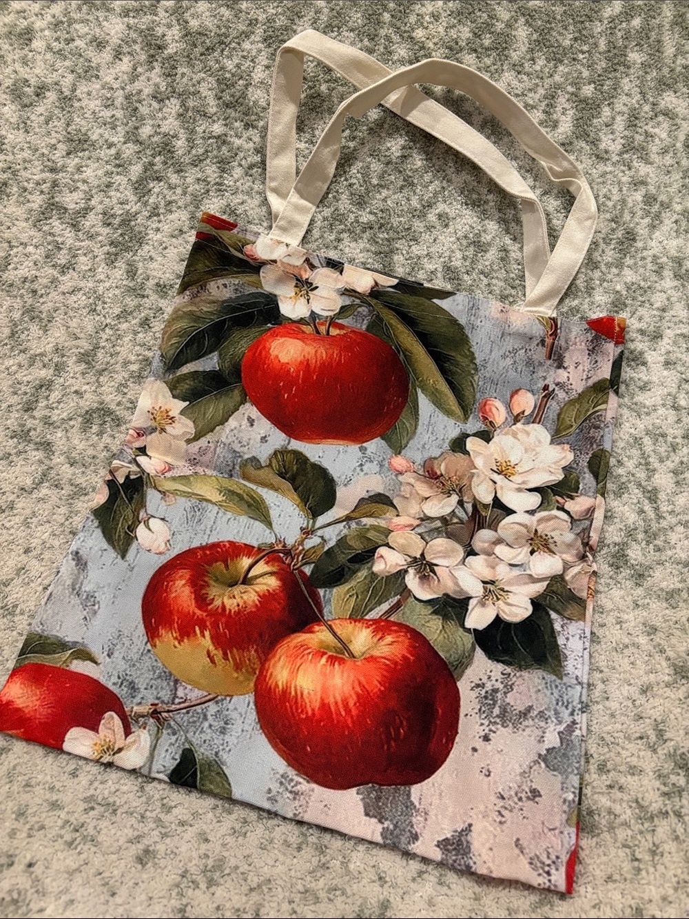 Apples & Apple Blossoms Cotton Canvas Tote Travel Bag NWT 13.75x15.50”.
